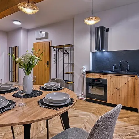 Apartment Mariental Boutique Ze Strefa - Przy Wyciagu - By Royal Aparts Schreiberhau