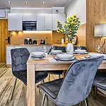 Apartment Mariental Boutique Ze Strefa - Przy Wyciagu - By Royal Aparts Schreiberhau
