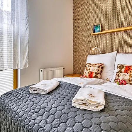 Apartmán Mariental Boutique Ze Strefa - Przy Wyciagu - By Royal Aparts Sklářská Poruba