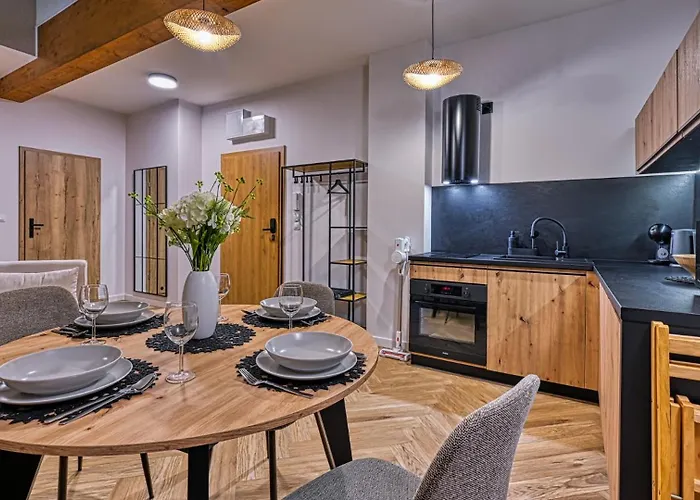 Apartmán Mariental Boutique Ze Strefa - Przy Wyciagu - By Royal Aparts Sklářská Poruba